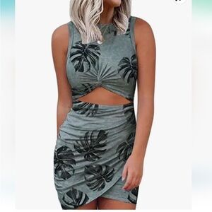 tropical palm leaf print dress size large